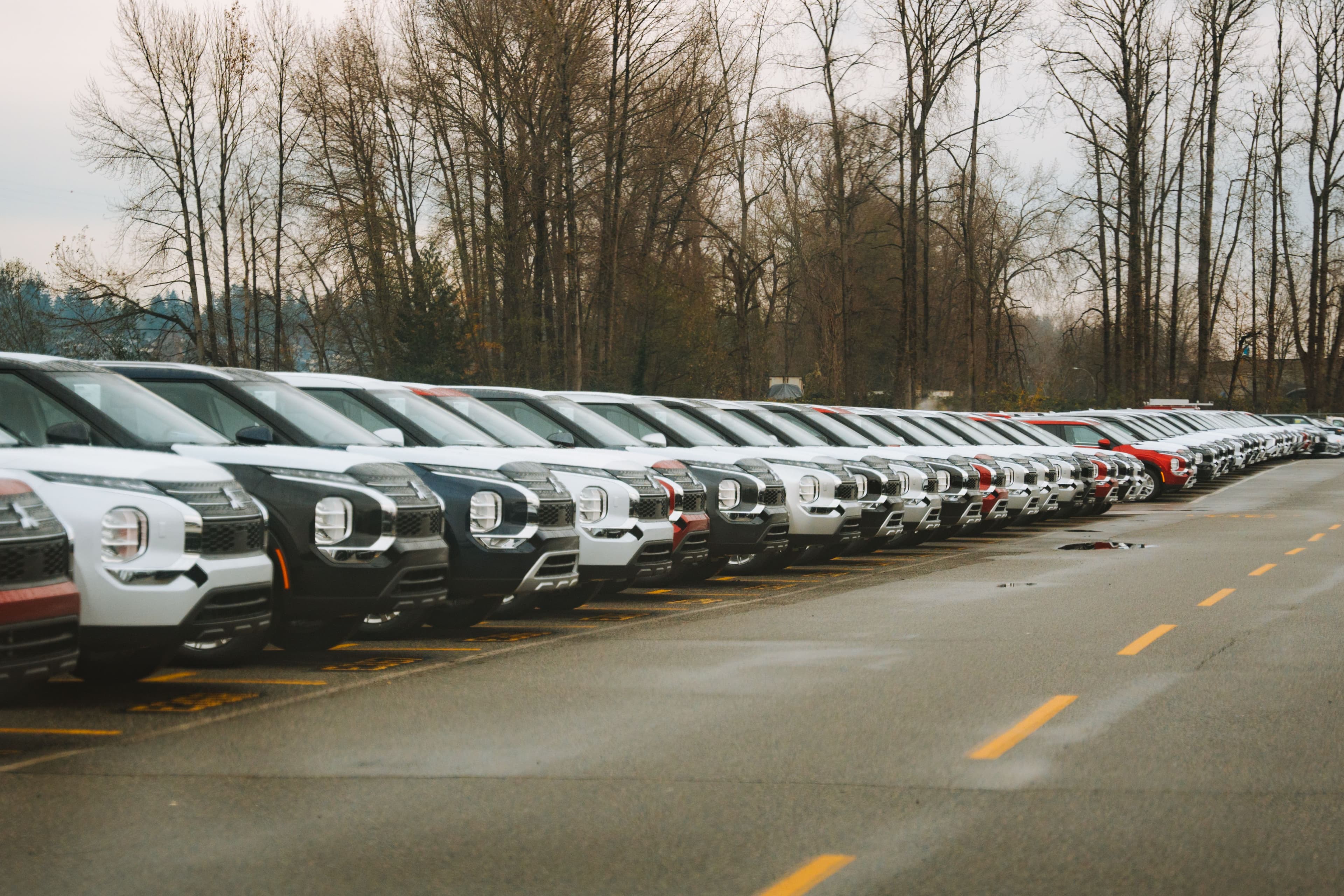 Premium chauffeur-driven vehicle fleet in Kerala by Ezora Tours and Travels